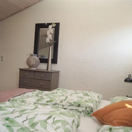 Appartamento Seppe - 500m From The Sea By Interhome